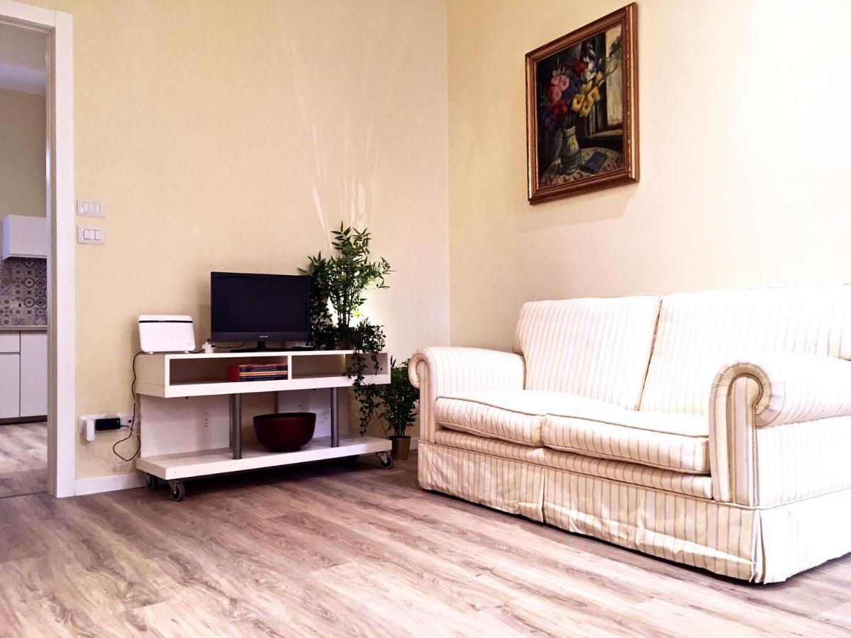Colonne Apartment N° 15 Parma Esterno foto