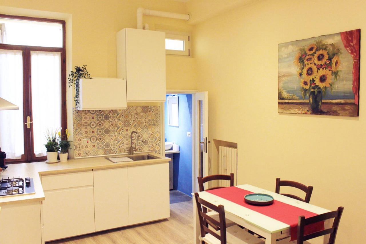 Colonne Apartment N° 15 Parma Esterno foto